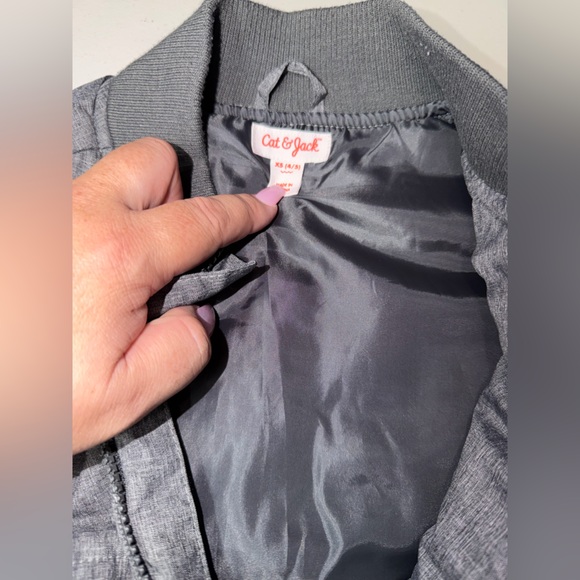 Cold Weather Vest - Picture 2 of 3